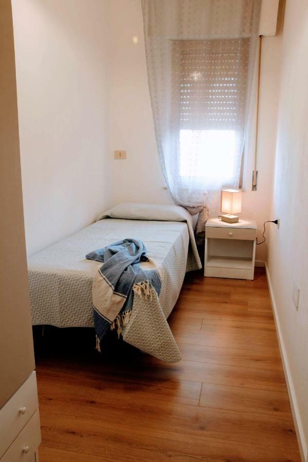 Grande Casa Al Mare Le Verande ซานตามาเรีย นาวาร์เรเซ ภายนอก รูปภาพ